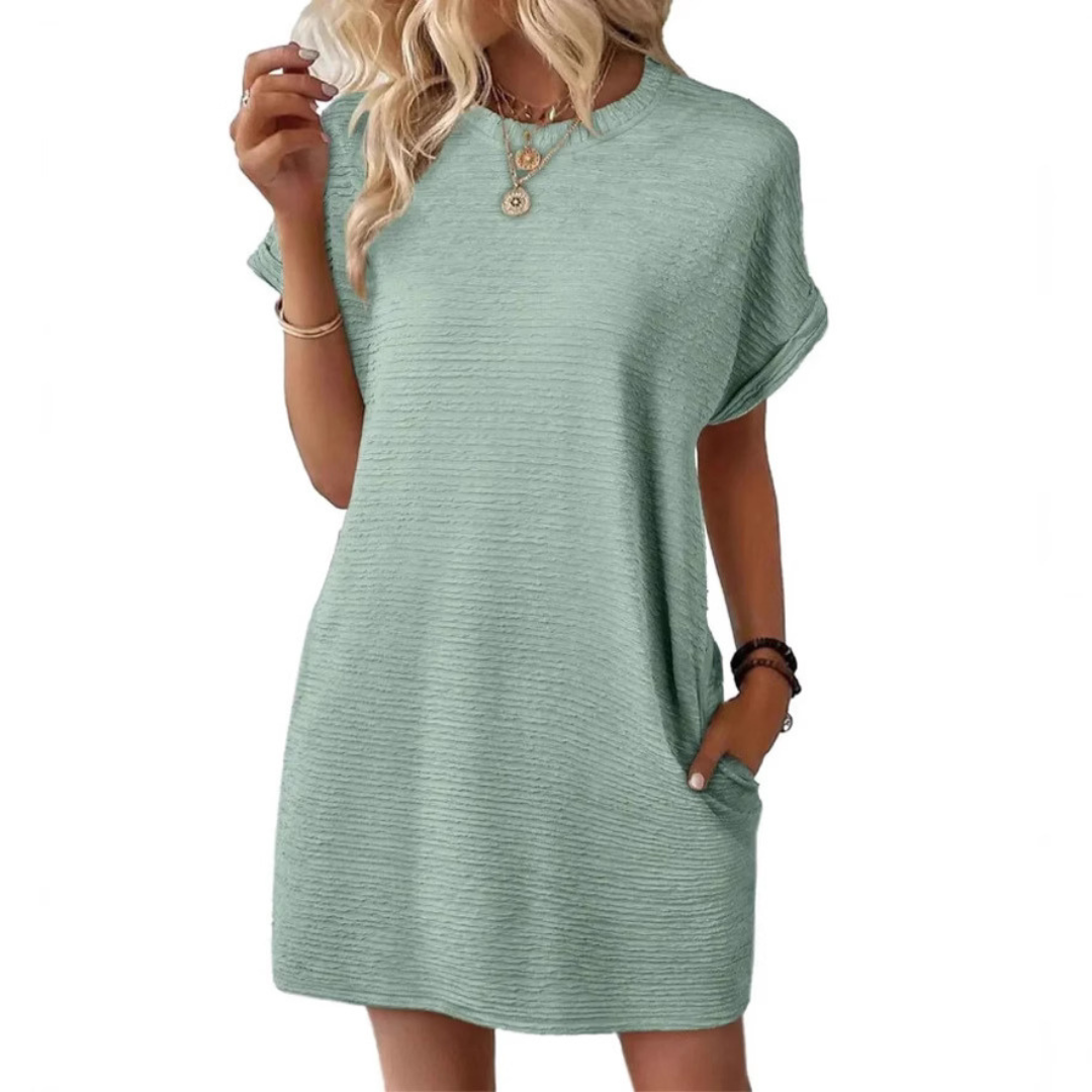 Carla | Casual Minimalist Round Neck Summer Dress