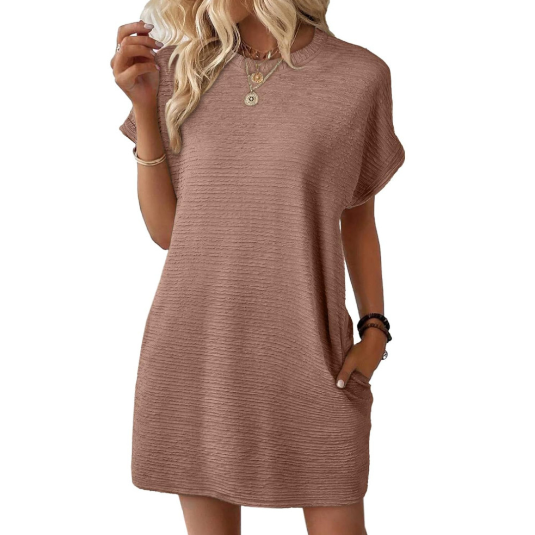 Carla | Casual Minimalist Round Neck Summer Dress